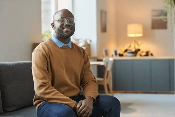 A man says he never believed he would still be employed at his age
