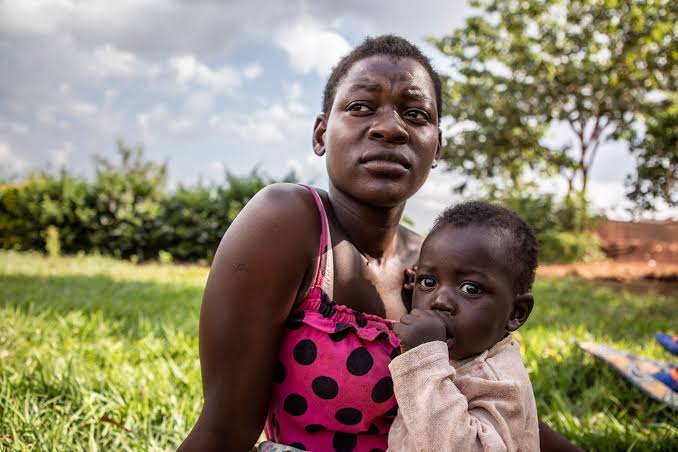 Lady In Tears After Her Husband Pours Petrol on Her Ready To Burn Her, Reveals What Happened Next